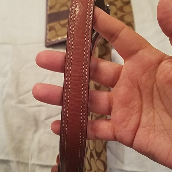 Coach purse and bifold - Picture 4 of 8